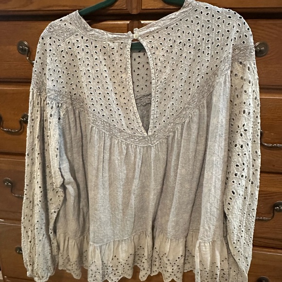 Oli & Hali top - Picture 13 of 15